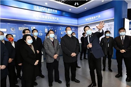 毛伟明在长沙调研园区企业和项目建设时强调——抓项目、 强工业、优效劳，，，，，起劲实现“开门红”“开门稳”